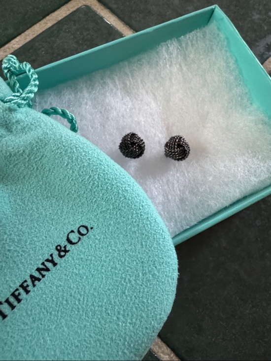 Tiffany & Co. Jewelry - Authentic Tiffany & Co. Somerset Twist Knot Stud Earrings 🩵